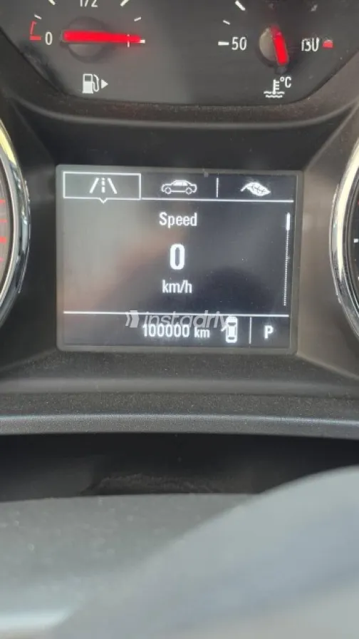 Opel Insignia 2019 Silver Automatic Used for Sale in Mohandessin - 10