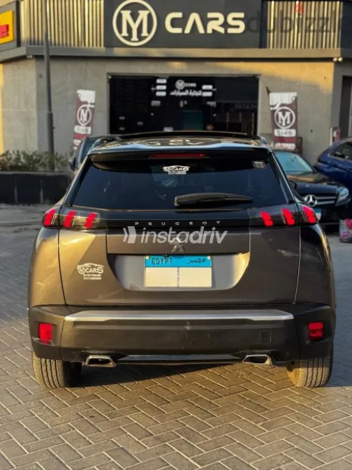 Peugeot 2008 2023 Gray Automatic Used for Sale in Cairo - 4