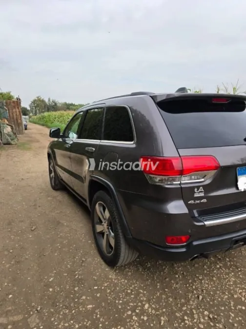 Jeep Grand Cherokee 2014 Gray Automatic Used for Sale in Giza - 5