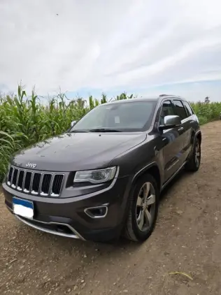 Jeep Grand Cherokee 2014 Gray Automatic Used for Sale in Giza