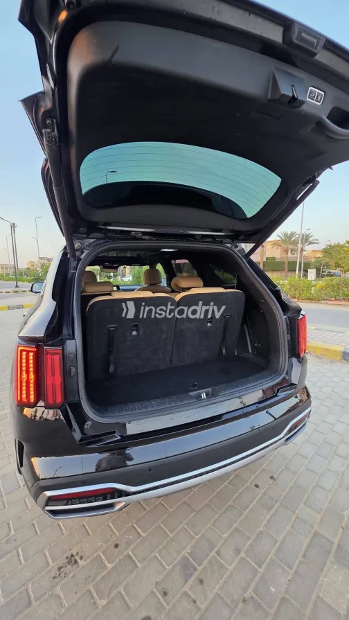Kia Sorento 2023 Black Automatic Used for Sale in Greater Cairo ( Cairo + Giza) - 1