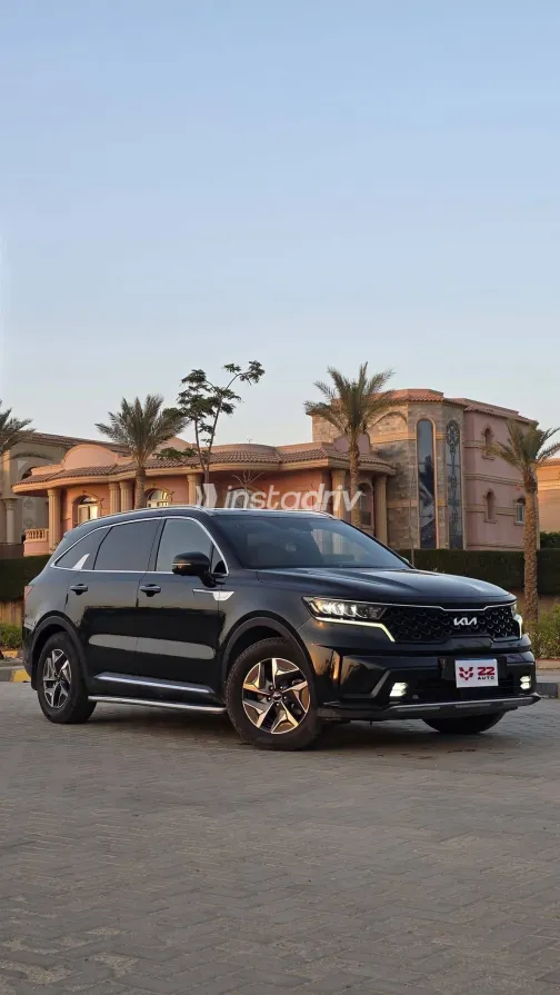 Kia Sorento 2023 Black Automatic Used for Sale in Greater Cairo ( Cairo + Giza) - 8