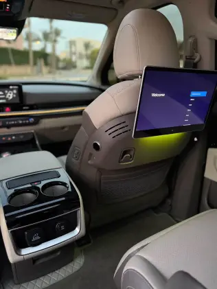 Kia Carnival 2025 Black Automatic Used for Sale in Greater Cairo ( Cairo + Giza)