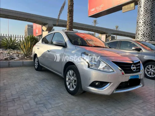Nissan Sunny 2024 Silver Automatic Used for Sale in Greater Cairo ( Cairo + Giza) - 9