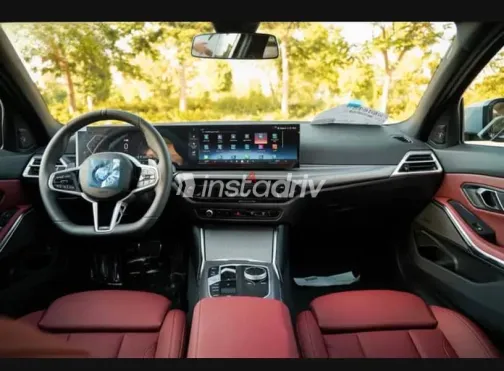 BMW 320 2026 Dark Blue Automatic New for Sale in Alexandria - 5