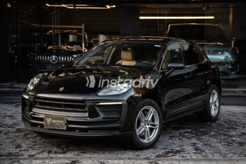 Porsche Macan 2024 Black Automatic Used for Sale in Cairo - 6