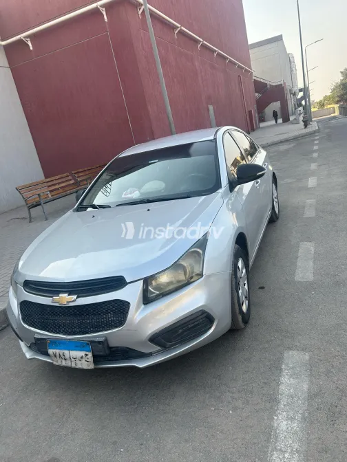 Chevrolet Cruze 2017 Silver Automatic Used for Sale in Greater Cairo ( Cairo + Giza) - 5
