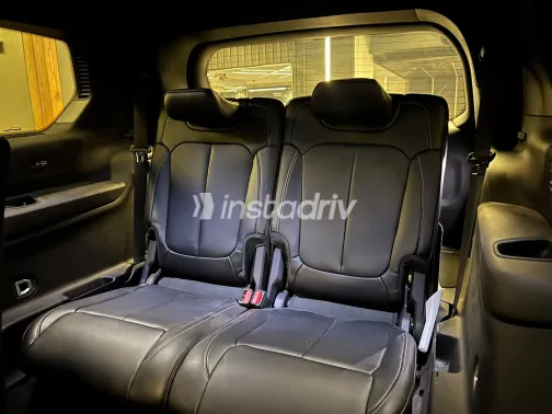 Jeep Grand Cherokee 2024 White Automatic Used for Sale in Greater Cairo ( Cairo + Giza) - 3