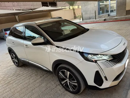 بيجو 3008 2022 أبيض أوتوماتيك مستعملة للبيع في القاهرة الكبرى ( القاهرة - الجيزة) - 5