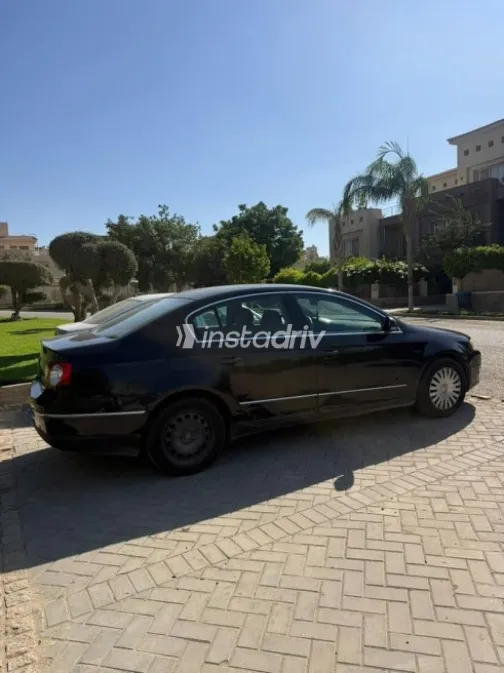 Volkswagen Passat 2007 Black Automatic Used for Sale in Giza - 3