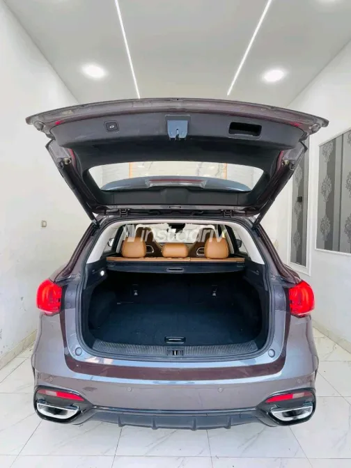 MG HS 2025 Gray Automatic Used for Sale in Greater Cairo ( Cairo + Giza) - 1