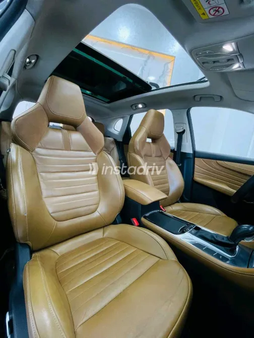 MG HS 2025 Gray Automatic Used for Sale in Greater Cairo ( Cairo + Giza) - 9