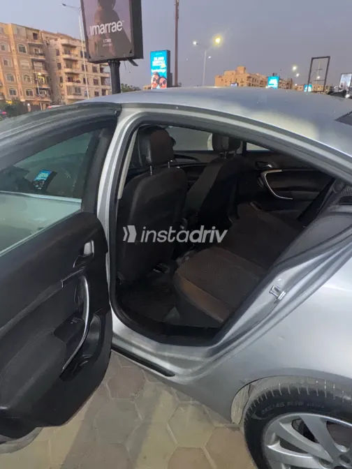 Opel Insignia 2016 Silver Automatic Used for Sale in Greater Cairo ( Cairo + Giza) - 2