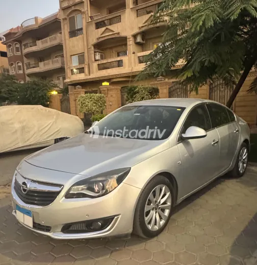 Opel Insignia 2016 Silver Automatic Used for Sale in Greater Cairo ( Cairo + Giza) - 4