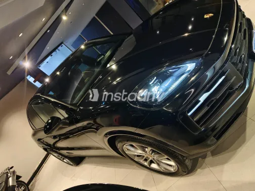 Porsche Cayenne S 2024 Black Automatic Used for Sale in Greater Cairo ( Cairo + Giza) - 3