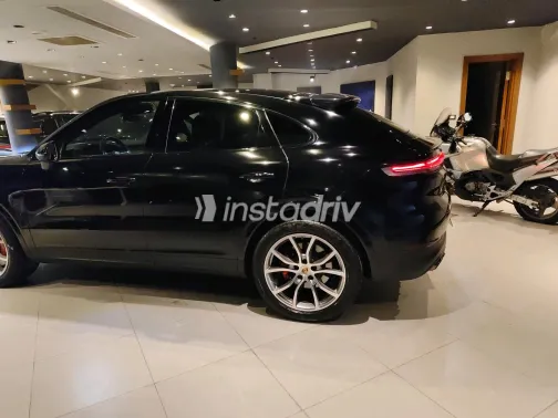 Porsche Cayenne S 2024 Black Automatic Used for Sale in Greater Cairo ( Cairo + Giza) - 5