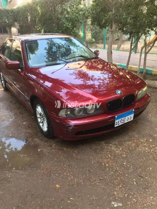 BMW 520 2001 Red Automatic Used for Sale in Greater Cairo ( Cairo + Giza) - 6