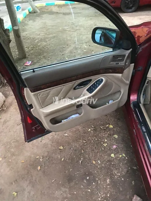 BMW 520 2001 Red Automatic Used for Sale in Greater Cairo ( Cairo + Giza) - 8