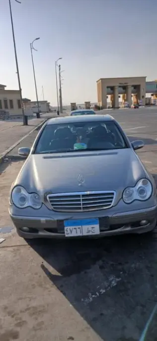 مرسيدس 200 2003 فضي أوتوماتيك مستعملة للبيع في الجيزة