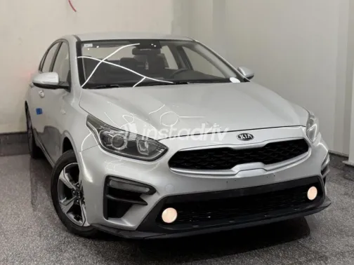 Kia Cerato 2021 Silver Automatic Used for Sale in Warraq - 2