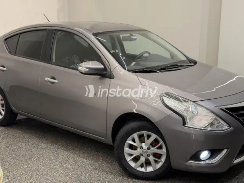 Nissan Sunny 2023 Gray Automatic Used for Sale in Warraq - 4
