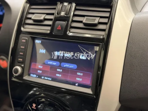 Nissan Sunny 2023 Gray Automatic Used for Sale in Warraq - 10
