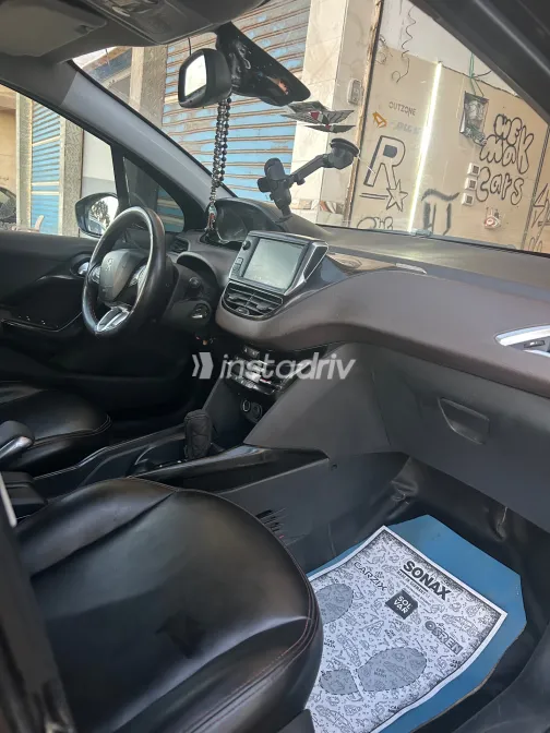 Peugeot 2008 2015 Black Automatic Used for Sale in Greater Cairo ( Cairo + Giza) - 3