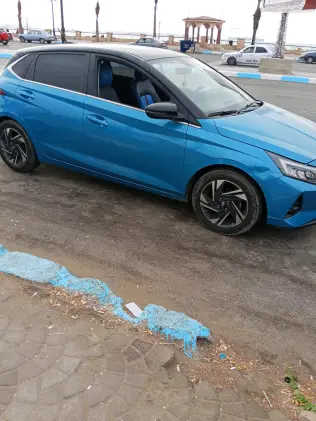 Hyundai I20 2022 Turquoise Automatic Used for Sale in Greater Cairo ( Cairo + Giza)