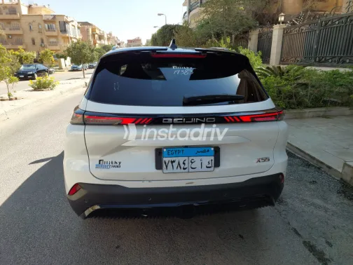 بايك X55 2025 أبيض CVT مستعملة للبيع في القاهرة - 1