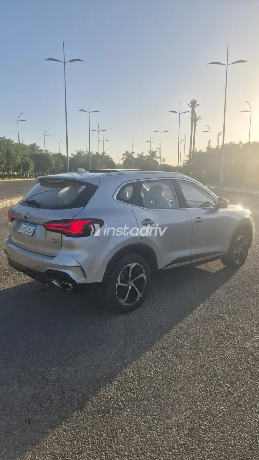 MG HS 2025 Silver Automatic Used for Sale in Greater Cairo ( Cairo + Giza) - 3