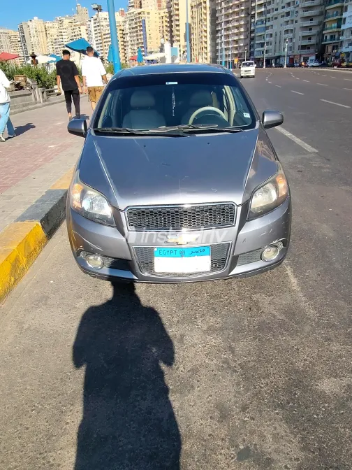 Chevrolet Aveo 2014 Gray Automatic Used for Sale in Greater Cairo ( Cairo + Giza) - 5