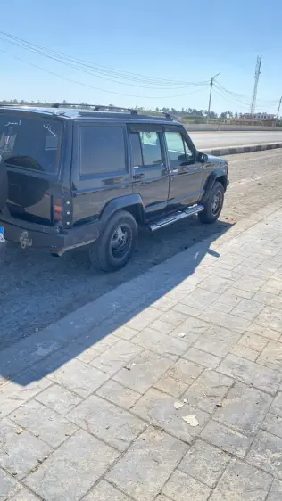 Jeep Cherokee 1996 Black Automatic Used for Sale in Greater Cairo ( Cairo + Giza)