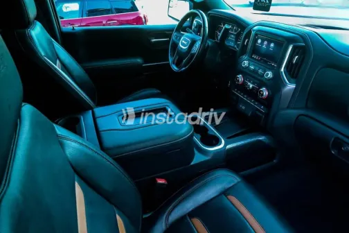 Gmc Sierra 2022 White Automatic Used for Sale in Madinaty - 8