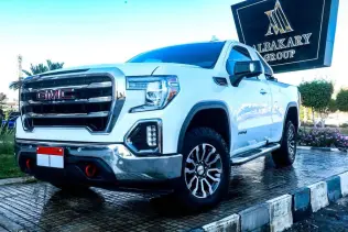 Gmc Sierra 2022 White Automatic Used for Sale in Madinaty