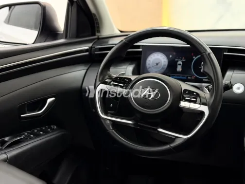 Hyundai Tucson 2023 White Automatic Used for Sale in Greater Cairo ( Cairo + Giza) - 4