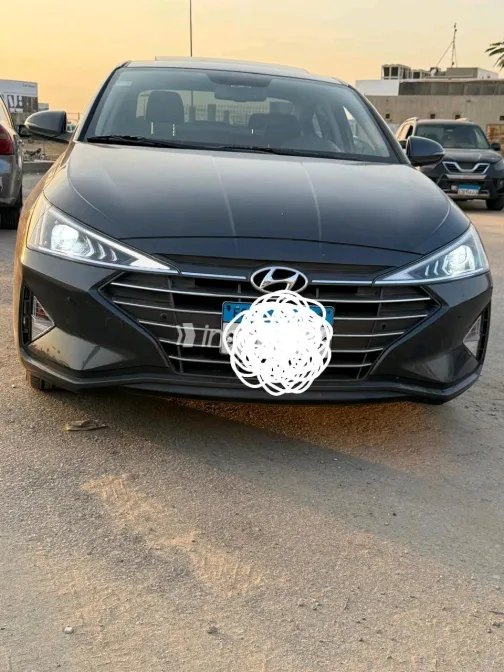 Hyundai Elantra AD 2026 Gray Automatic Used for Sale in Greater Cairo ( Cairo + Giza) - 3