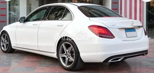 Mercedes C 200 2019 White Automatic Used for Sale in Greater Cairo ( Cairo + Giza) - 3