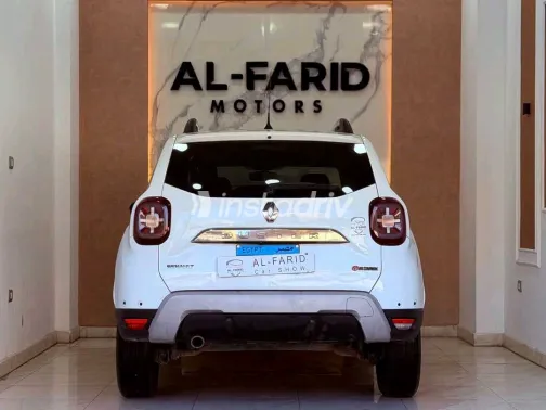 Renault Duster 2021 White Automatic Used for Sale in Greater Cairo ( Cairo + Giza) - 5