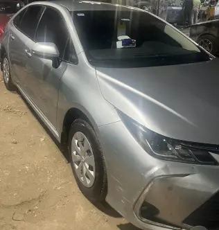 Toyota Corolla 2022 Silver Automatic Used for Sale in Greater Cairo ( Cairo + Giza)