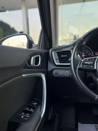 Kia Xceed 2022 Silver Automatic Used for Sale in Greater Cairo ( Cairo + Giza)