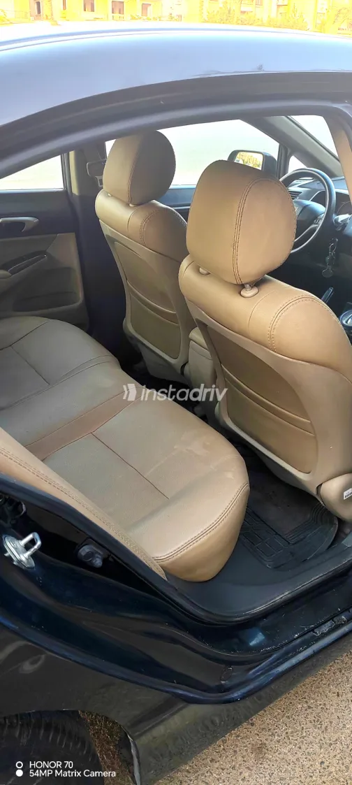 Honda Civic 2010 Black Automatic Used for Sale in Greater Cairo ( Cairo + Giza) - 1