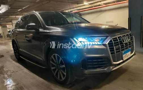 Audi Q7 2021 Gray Automatic Used for Sale in Greater Cairo ( Cairo + Giza) - 7