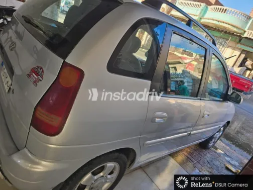 Hyundai Matrix 2001 Silver Automatic Used for Sale in Damanhur - 8