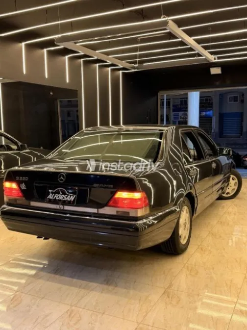 مرسيدس S 320 1995 أبيض أوتوماتيك مستعملة للبيع في دمياط - 2