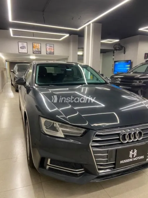 Audi A4 2017 Gray Automatic Used for Sale in Sheraton - 3