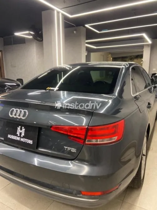 Audi A4 2017 Gray Automatic Used for Sale in Sheraton - 5