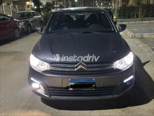Citroën C Elysee 2021 Dark Gray Automatic Used for Sale in Cairo - 4