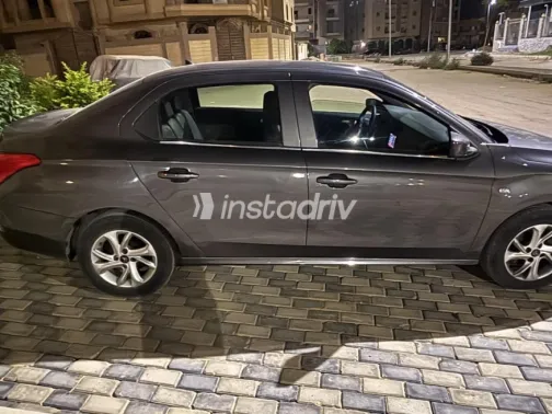 Citroën C Elysee 2021 Dark Gray Automatic Used for Sale in Cairo - 5