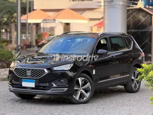 Seat Tarraco 2024 Black Automatic Used for Sale in Cairo - 1