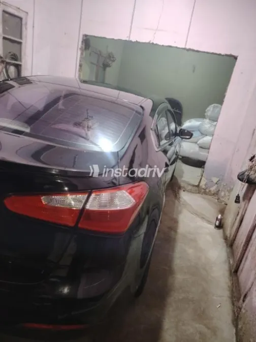 Kia Cerato 2015 Black Automatic Used for Sale in El Mahalla - 5